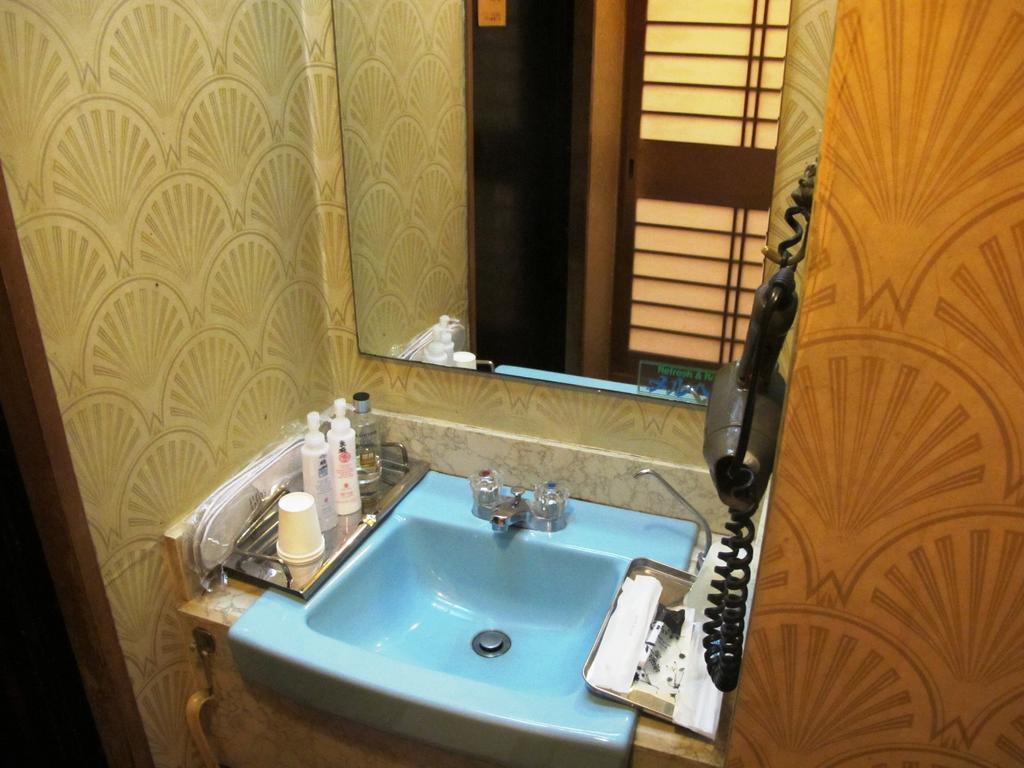 Хостел Yoshi'S House Осака Экстерьер фото